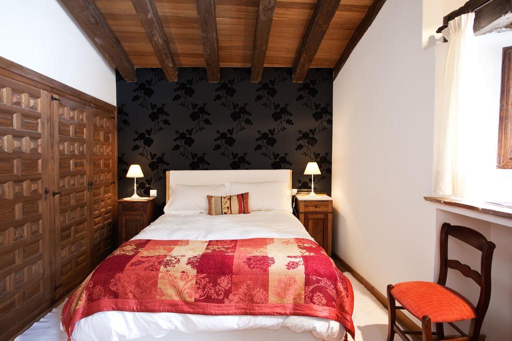 Posada De Urreci Aldeanueva de Cameros Buitenkant foto