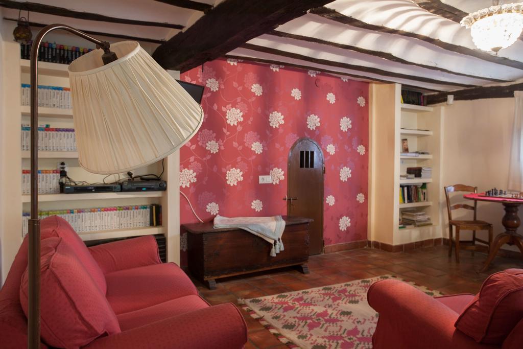 Posada De Urreci Aldeanueva de Cameros Buitenkant foto