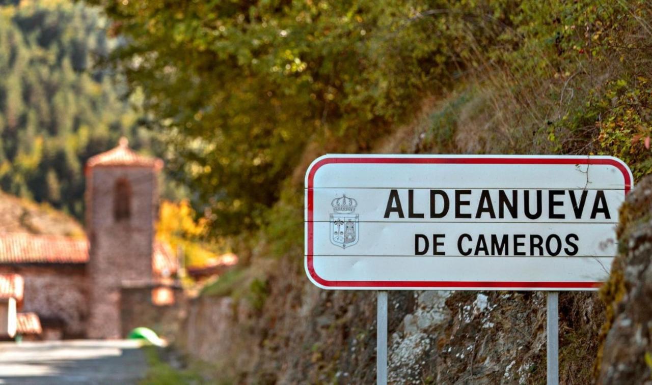 Posada De Urreci Aldeanueva de Cameros Buitenkant foto